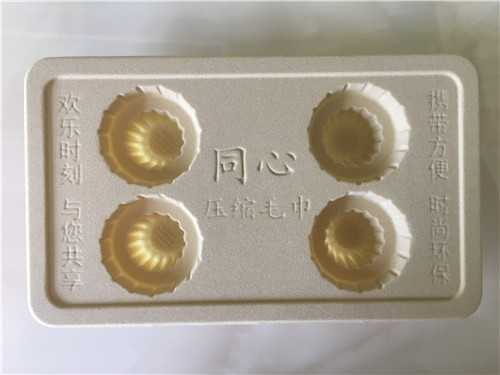 鑫鑫生產(chǎn)的吸塑托盤(pán)對(duì)產(chǎn)品質(zhì)量負(fù)責(zé)有保證